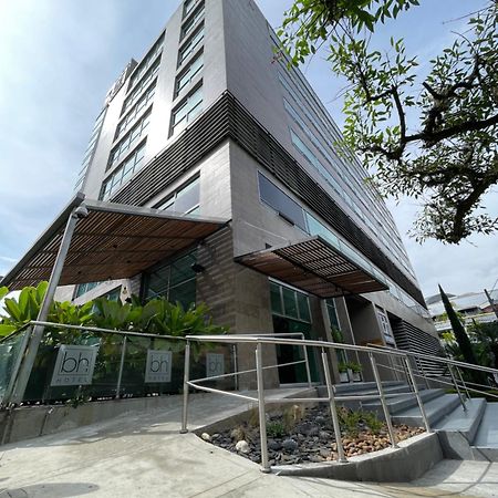 Hotel Bh El Poblado Medellín Exterior foto